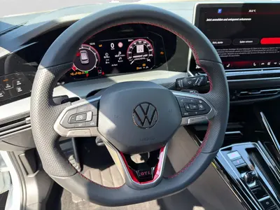 Volkswagen Golf GTI – Foto 9