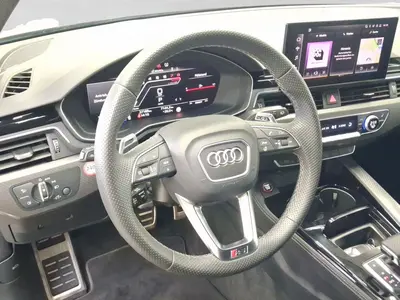 Audi RS 4 Avant – Foto 9
