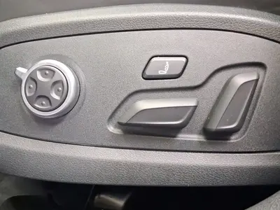 Audi RS 4 Avant – Foto 18
