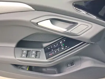 Audi A6 Sportback e-tron – Foto 8