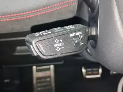 Audi S6 e-tron Avant – Foto 19