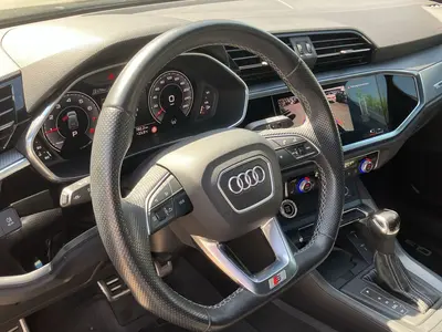 Audi Q3 – Foto 9