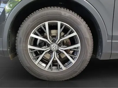 Volkswagen Tiguan – Foto 7