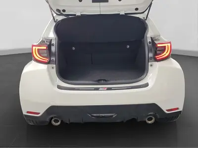 Toyota Yaris – Foto 16