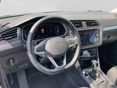 Volkswagen Tiguan Allspace – Foto 9