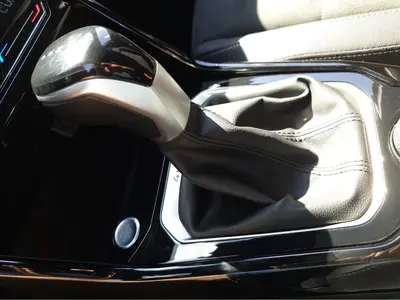 Volkswagen T-Roc – Foto 11