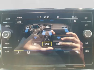 Volkswagen T-Roc – Foto 16