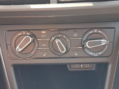 Volkswagen Polo – Foto 16