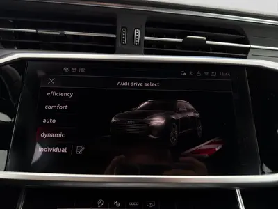 Audi S6 Avant – Foto 14