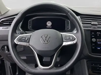 Volkswagen Tiguan Allspace – Foto 9