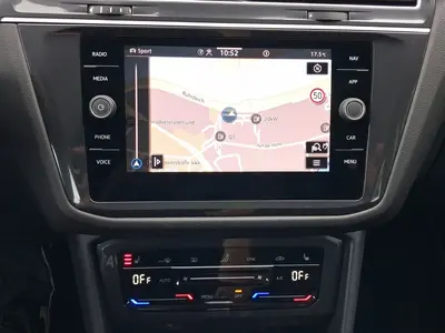Volkswagen Tiguan Allspace – Foto 13