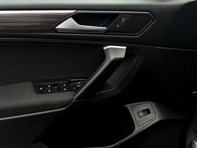Volkswagen Tiguan Allspace – Foto 8