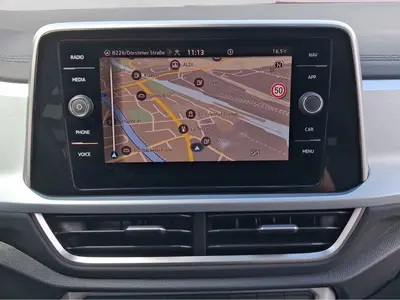 Volkswagen T-Roc – Foto 12