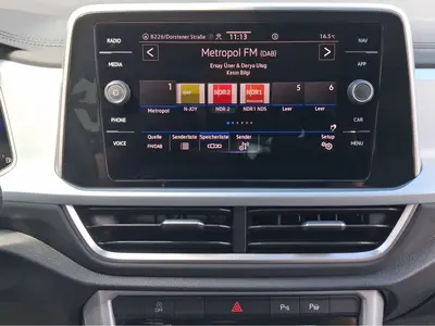 Volkswagen T-Roc – Foto 13