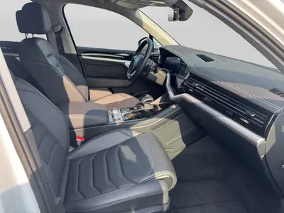 Volkswagen Touareg – Foto 4