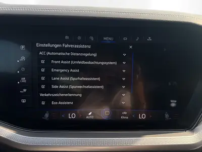 Volkswagen Touareg – Foto 15