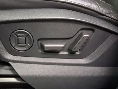 Audi SQ7 – Foto 21