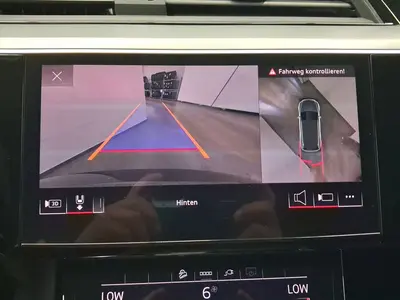 Audi e-tron – Foto 15