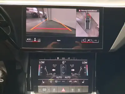 Audi e-tron – Foto 16