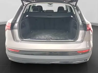 Audi e-tron – Foto 17