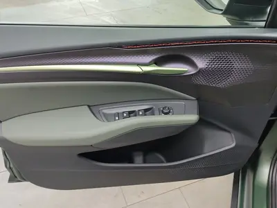 Cupra Raval – Foto 8