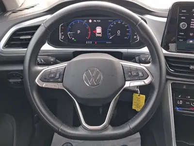 Volkswagen T-Roc – Foto 9