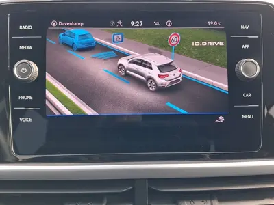 Volkswagen T-Roc – Foto 13
