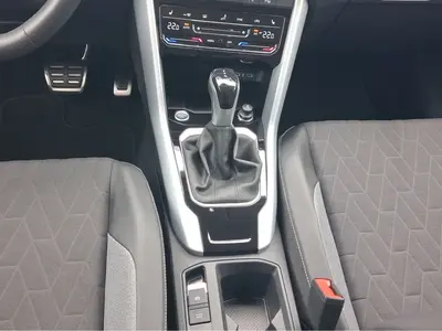 Volkswagen T-Roc – Foto 11