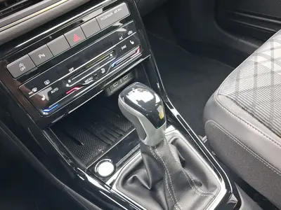 Volkswagen T-Cross – Foto 11