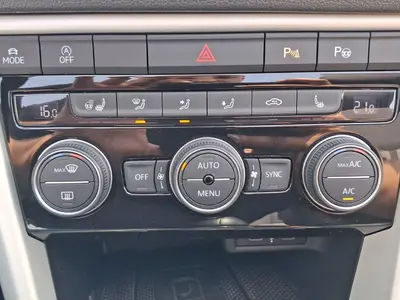 Volkswagen T-Roc Cabriolet – Foto 16