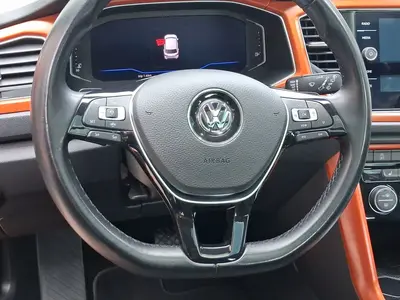 Volkswagen T-Roc – Foto 9