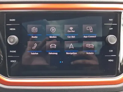 Volkswagen T-Roc – Foto 15