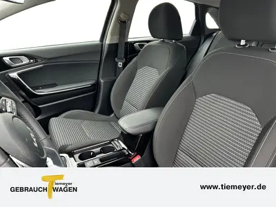 Kia cee'd – Foto 10