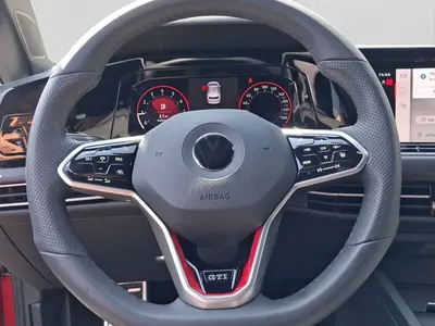 Volkswagen Golf GTI – Foto 9