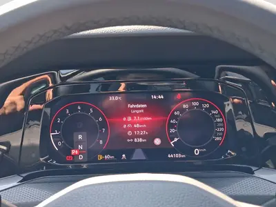 Volkswagen Golf GTI – Foto 10
