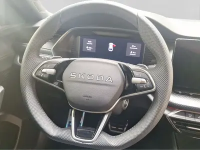 Skoda Octavia – Foto 9
