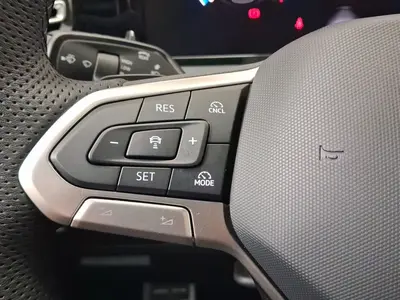 Volkswagen Tiguan – Foto 18