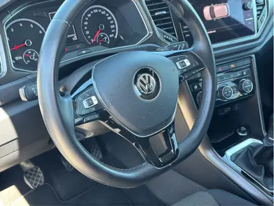 Volkswagen T-Roc – Foto 9