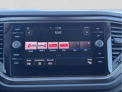 Volkswagen T-Roc – Foto 12