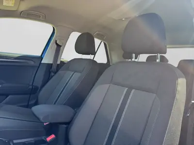 Volkswagen T-Roc – Foto 18