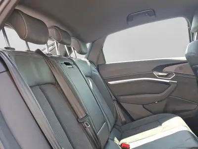 Audi e-tron Sportback – Foto 6