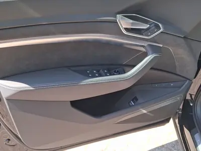 Audi e-tron Sportback – Foto 8