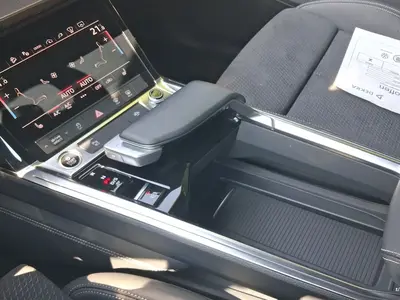 Audi e-tron Sportback – Foto 11