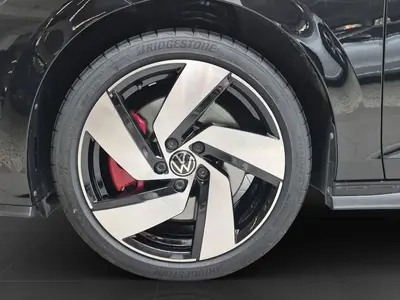 Volkswagen Golf – Foto 7