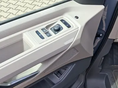 Volkswagen T7 Multivan – Foto 10