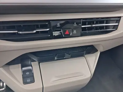 Volkswagen T7 Multivan – Foto 17