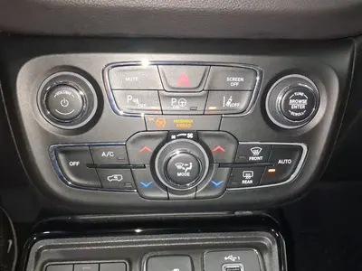 Jeep Compass – Foto 16