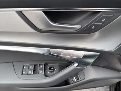 Audi S6 Avant – Foto 8