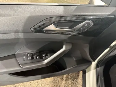 Volkswagen T-Cross – Foto 8