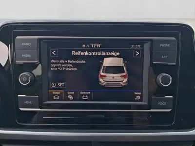 Volkswagen T-Roc – Foto 11